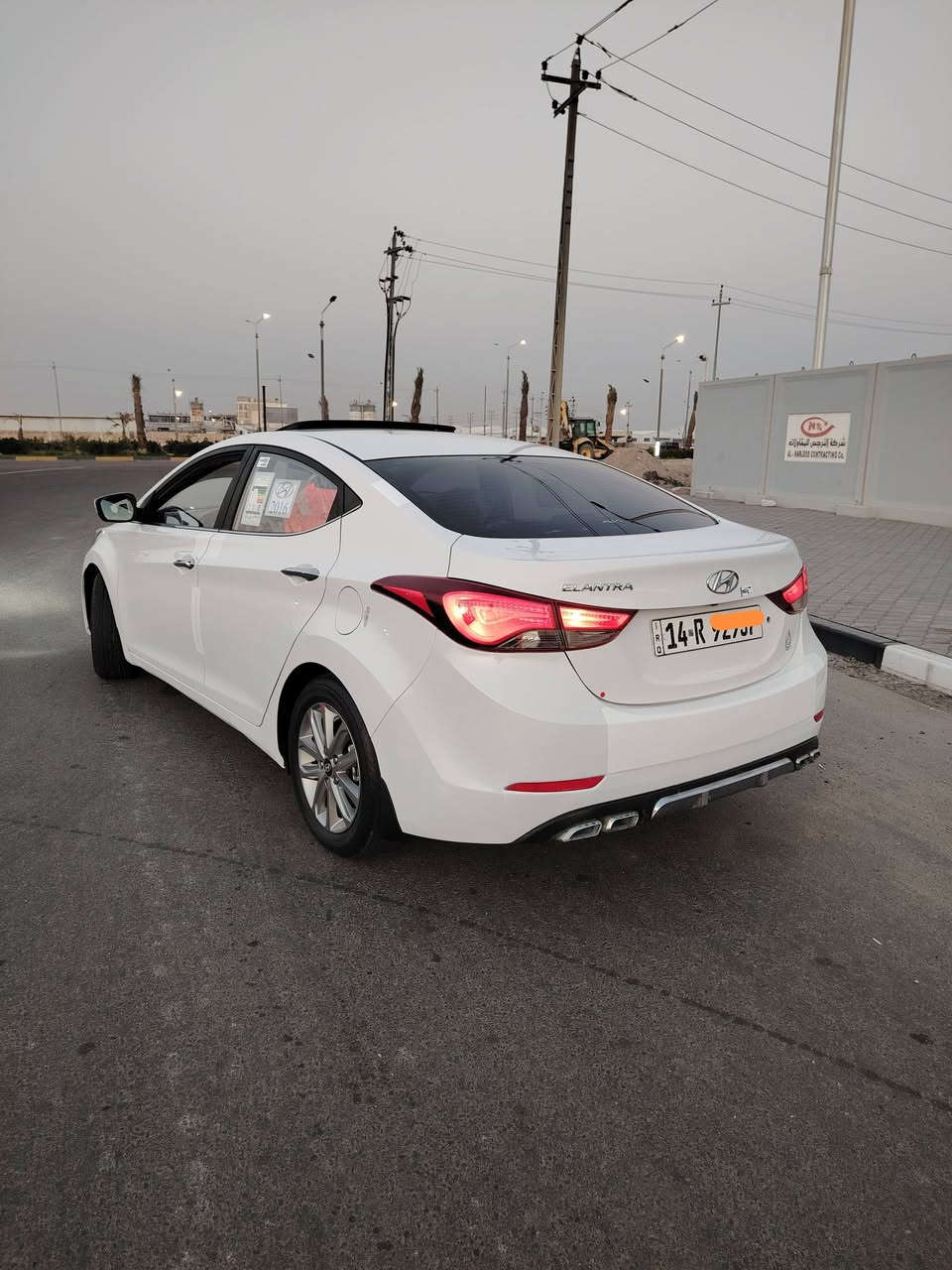 مساء النور حبايب كلبي اخوان النتره خليجي موديل 2016 سياره كفاله عامه كلش بيه بس قبق صندوك مصبوغ سبب تقشير سياره ماشي 90 الف حقيقي محرك 1800 سياره فول 1 على 1 سياره اي نقص ما بيه ستخدام شخصي رقم بصره دولي سعر سياره 135 اخوان شراي يتصل مو شراي اعبر المنشور رقمي الموبايل *********** عنوان سياره بصره وسياره احله من الصوره 🌹
