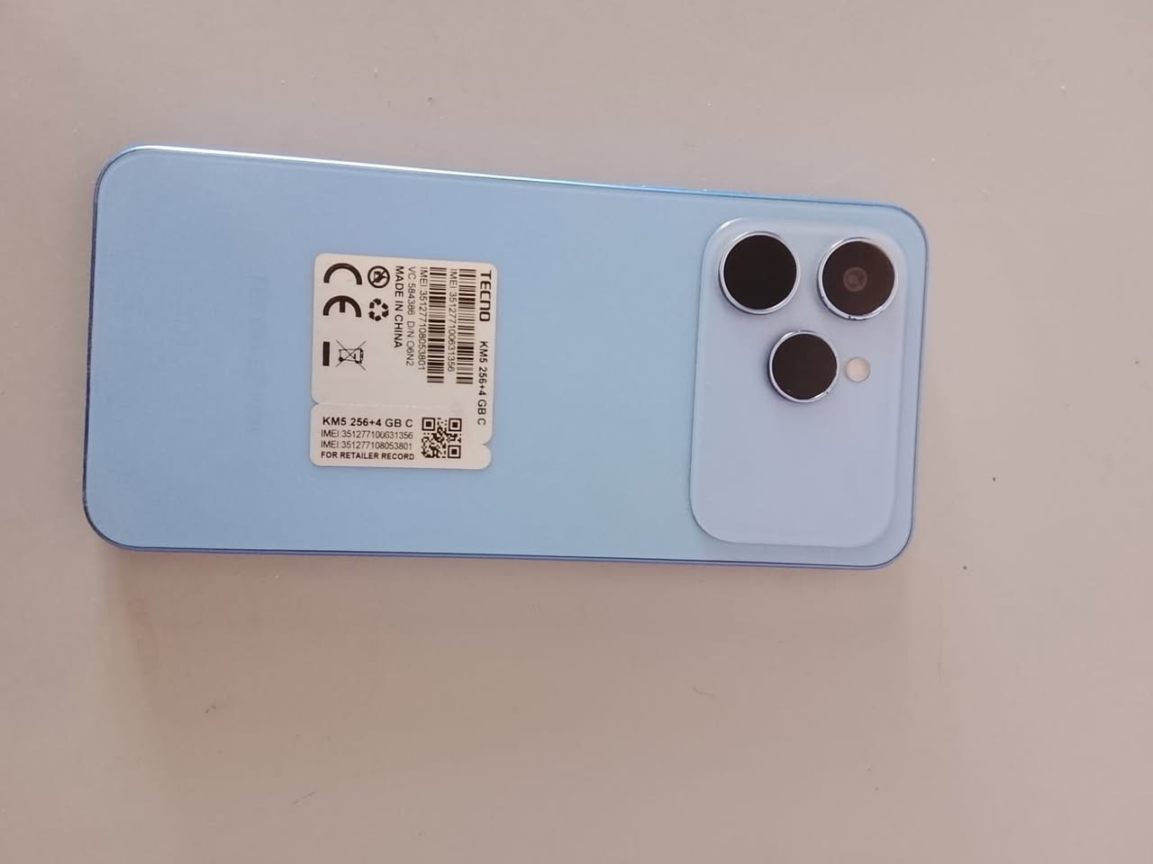 تكنو سبارك 40 ذاكره 250GB 

جهاز نضيف كلش  مصار هواي من اخذته

اريد بمراوس بجهاز هونر


**إذا كنت صاحب هذا الإعلان وتريد حذفه لأي سبب، رجاءا أرسل رسالة إلى الدعم الفني**
