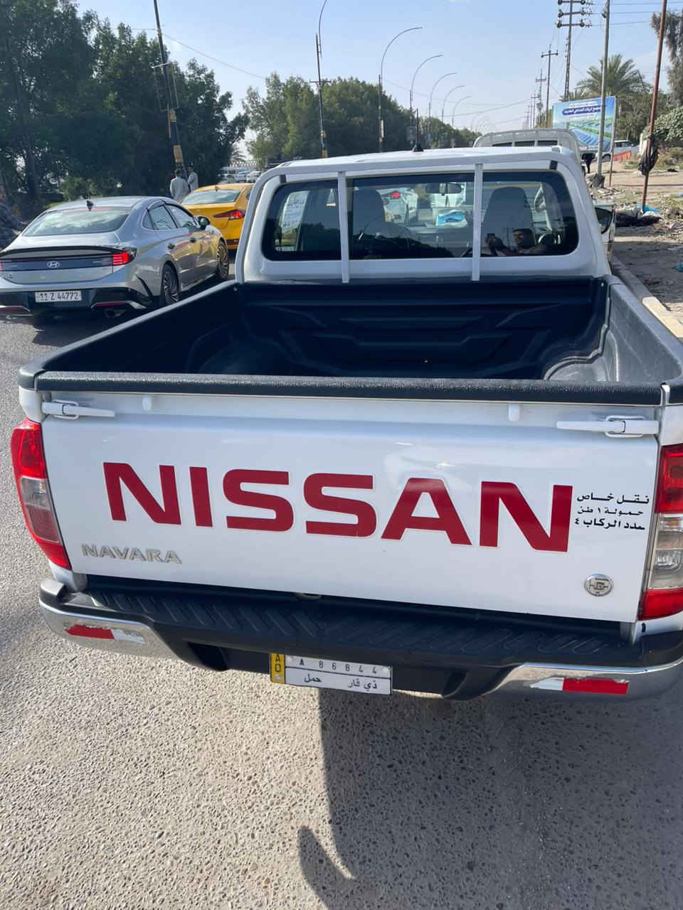 نيسان نيفانره مديل ٢٢ السياره موجوده بكربلاء ***********
