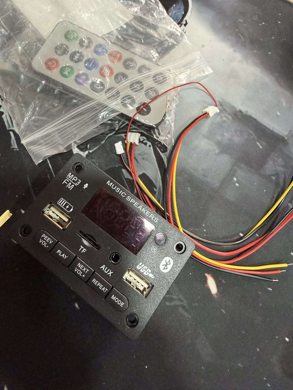 كارتات صوت العدد ١٠ قطع نوعيتين من كل نوع ٥ قطع .. السعر ٤٠ الف شلع


**إذا كنت صاحب هذا الإعلان وتريد حذفه لأي سبب، رجاءا أرسل رسالة إلى الدعم الفني**