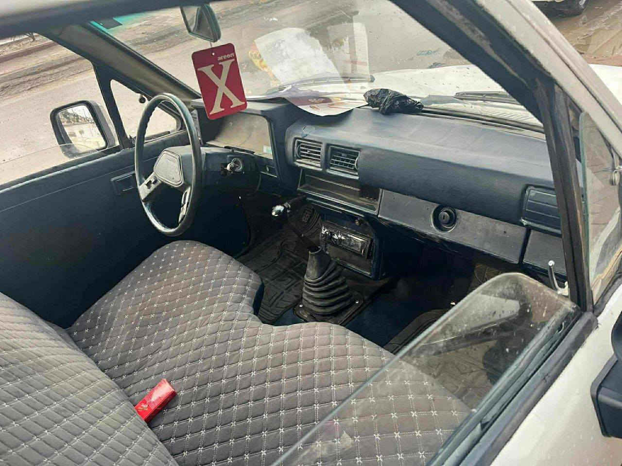 ‏السلام عليكم ✋
‏رمضان مبارك عليكم ان شاء الله، 🌜
‏تيوتا بيكم موديل ١٩٩٥ بيضاء اللون، كهربائيات السيارة ممتازة، فقط المحرك يحتاج تجفيت، الكير ممتاز، نوع المحرك البيها كروسيدا x1.
‏السيارة بأسمى والرقم الإنكليزي الجديد، السنوية نافذه لغاية ٢٠٢٩.
‏السعر ب٣٥ وبيها مجال بسيط.
‏مكاني بغداد المحمودية.
‏رقم الهاتف *********** 
‏
‏
