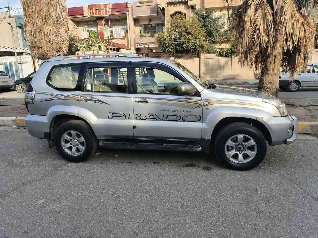 تويوتا برادو
V6
بصمة + تشغيل عن بعد 
كير ومكينة شرط بلادي 
كفالة عامة من الصبغ فقط بارد في الجاملغات الخلفية شي بسيط كما موضح بل سونار 
جاهزة من كل النواحي 
السعر : 135 وبيها مجال 
رقم بغداد دولي شرعيها موصل 
للاستفسار اكثر الاتصال على الرقم ***********
