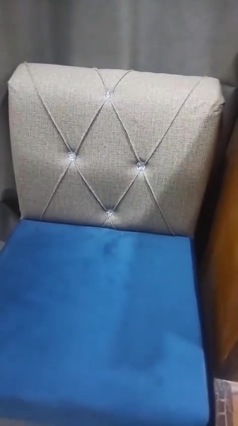 طخم ديوان 12 متر  جديد بجيس
ماخذينه ب600 يردونه 500 ناصريه


**إذا كنت صاحب هذا الإعلان وتريد حذفه لأي سبب، رجاءا أرسل رسالة إلى الدعم الفني**
