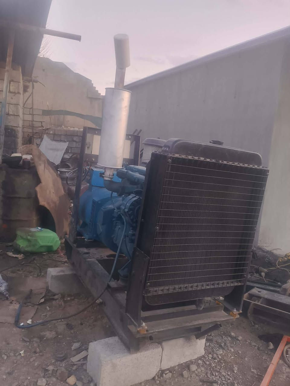 مؤليد فوركسن ئينگليزى98مليم 60كيفى كامل بشرط ***********+***********
