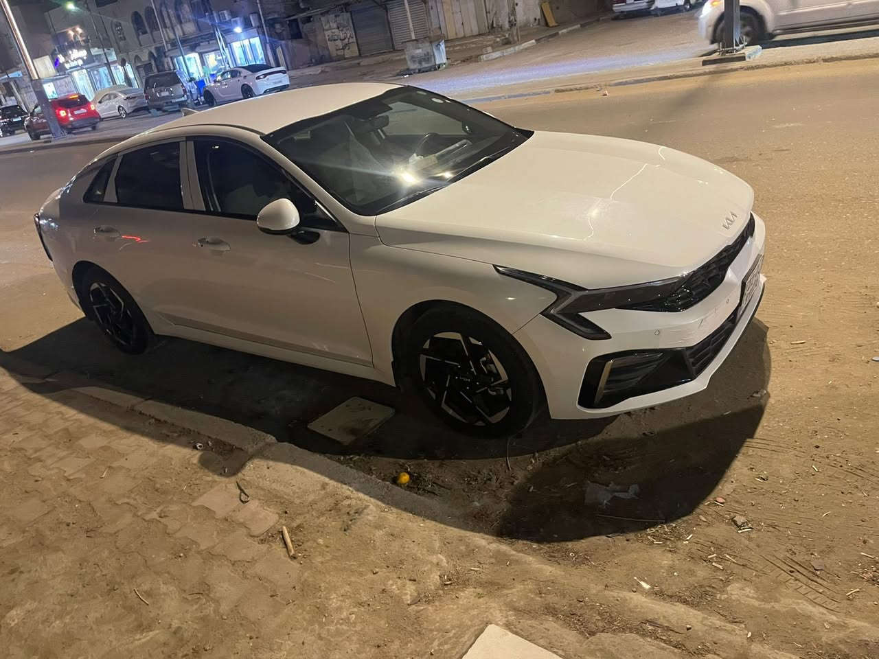 السلام عليكم
كي فايف 2024 

خليجيه فول ماعدا البانوراما

رقم اربيل 

تريد تحويل تريد وكاله 

ماشيه 35 km

العنوان بصره 

السعر 215 

للاتصال 

***********
