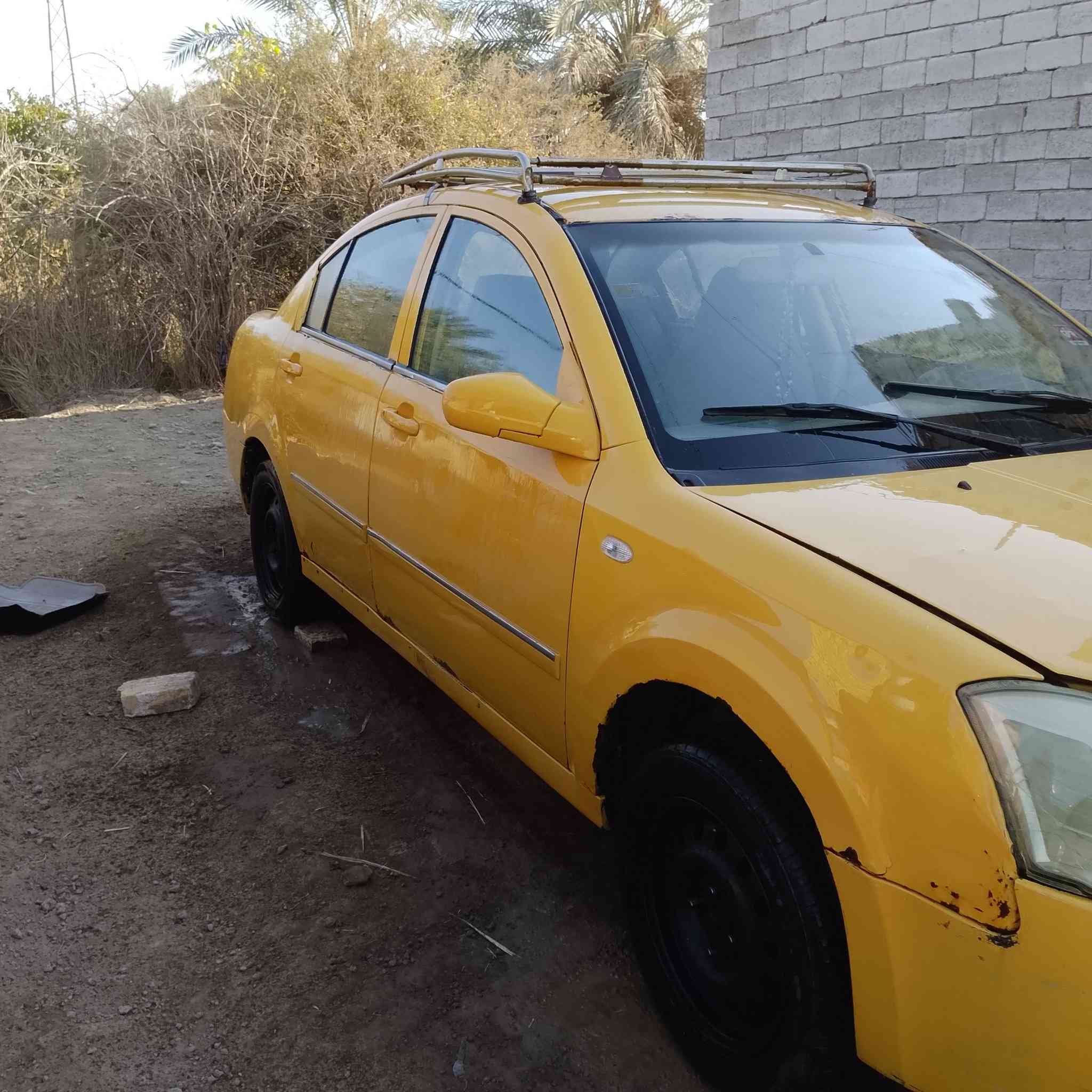 سلام عليكم ورحمة الله وبركاته
للبيع او مراوس حسب لقناعه موديل 2012 سياره كفاله عامه راعيها موجود  رقم السياره قادسيه مميز 7178 أ
سنويه صاقطه سياره مابيه خط  تخم تاير سياره جاهزه من كلشي بس بيه خياسات قليله سياره شوفت عينك 
كهربائيّات كله شغاله حداديه 100/85 مكينه كير خير من الله 
بس لخامس يفلت فقط سعر  (27)وبيه مجال قليل  مكان سياره ديوانيه قضاء سنيه  للستسفار رقم ***********7  
*بس شراي يتصل
