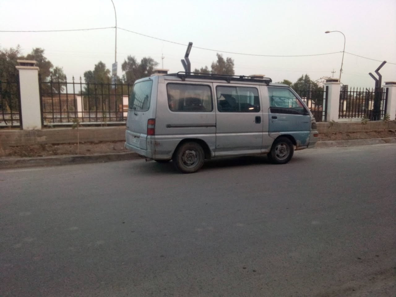 سياره للبيع ميسوبيشي باص رقم انكليزي حمل كير محرك مضبوط  سعر 33 ورقه
عنوان / بغداد المحمودية
***********
