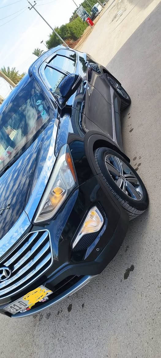 السلام عليكم ورحمه الله بيع ومراوس
حسب القناعه
هونداي سنتافي وارد امريكي موديل 16 

رقم بغداد باسمي سنويه 2029 لغايه
ماشي 73 قابله للزياده 
تفاصيل كفاله عامه عدد قطعتين صبغ شامله 
باب صوب السائق تبديل+ 2 قطعتين كلير 
كفاله ضربه دواخل كفاله ايرباك كفاله من اي داخل
شرط كفاله شواصي وانا مسؤول عن كلامي 
المحرك سته سلندر 3300 
فول مواصفات كشنات كهرباء 
جلد اصلي سبعه راكب من فصل 
ثلاث قطع تبريد تدفئه 
لادار جانبي بصمتين 
جنطه كهرباء 
شرط حداديه جديده تخم تاير
كاميرا دواره حساس خلفي 
شاشه كبيره لايت زنون 
العنوان النجف شارع المطار 
السعر المطلوب 140 مجال بسيط جدا 
اتصال مراسله واتساب فقط ***********
