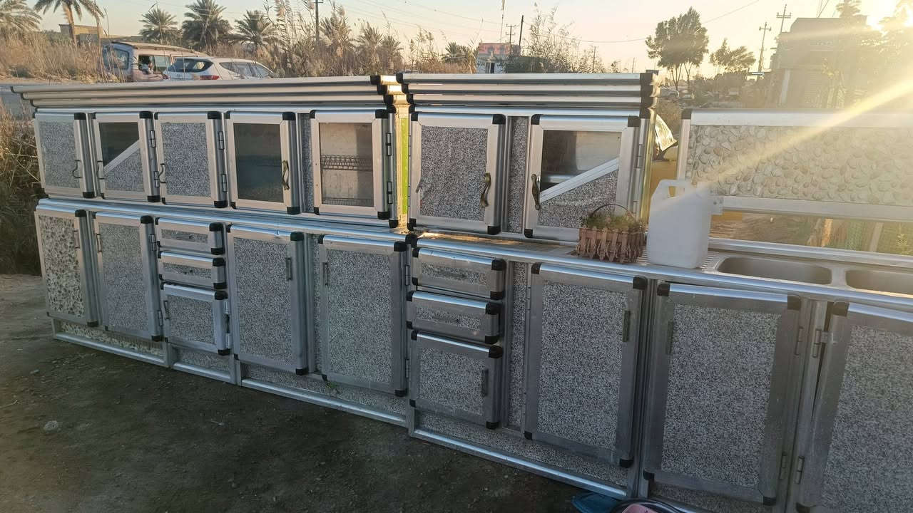 كاونتر للبيع بابل شارع ٨٠
***********
