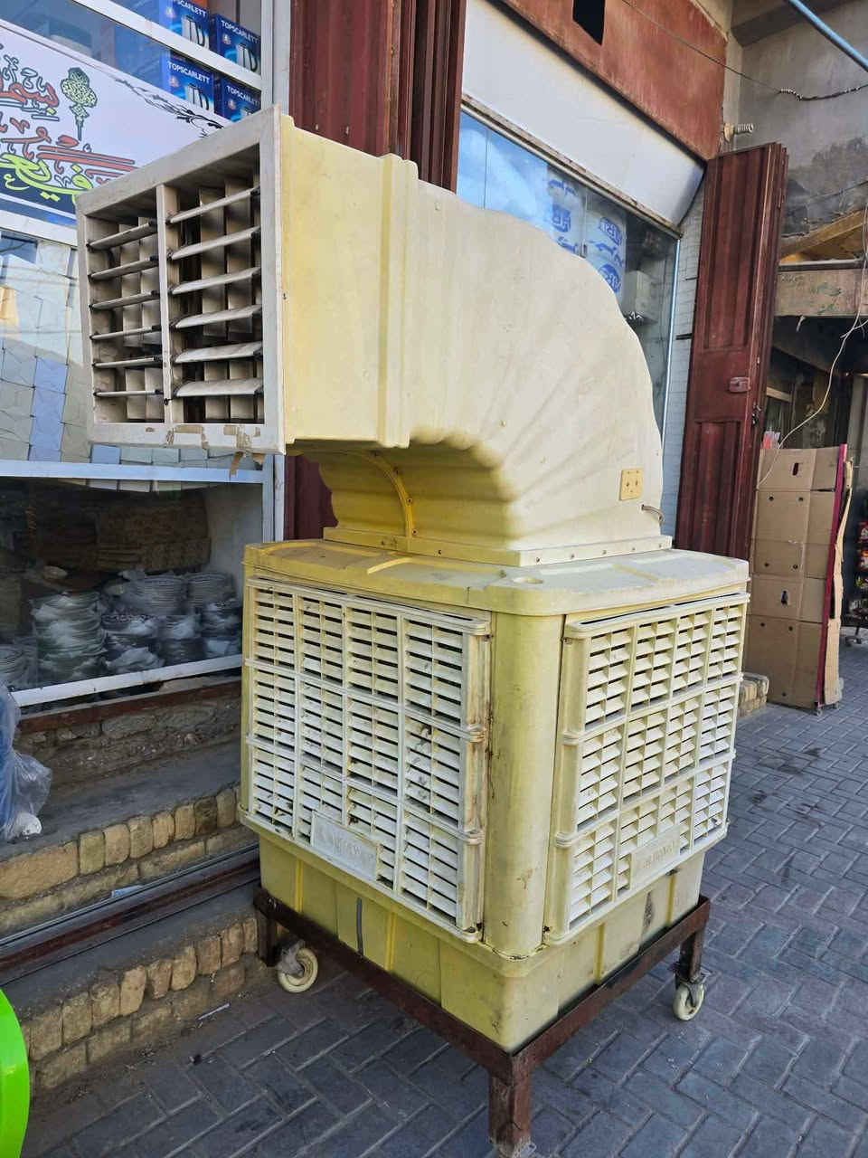 مبرده للبيع حجم كبير اصليه بيه كارت تتحكم بيه وبيه حساسات ومسويله قاعده حديد سعره قفل 550
المكان الرميثه حي العسكري الرميطة, المثنى


**إذا كنت صاحب هذا الإعلان وتريد حذفه لأي سبب، رجاءا أرسل رسالة إلى الدعم الفني**