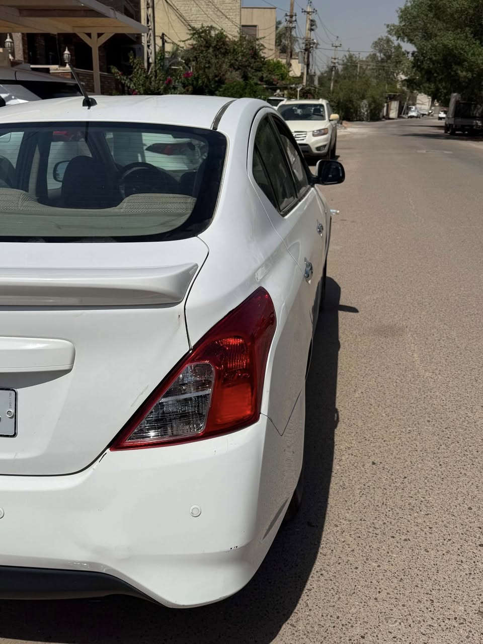 السلام عليكم
نيسان سني هندي موديل 19 
رقم بغداد بسمي 
مكفوله من الصبغ فقط بارد جاملغ  الامامي ومكانات بارد  قليل ماشيه 157 الف
كير محرك تبريد مكفول  سياره جاهزه 
سعر 96


**إذا كنت صاحب هذا الإعلان وتريد حذفه لأي سبب، رجاءا أرسل رسالة إلى الدعم الفني**