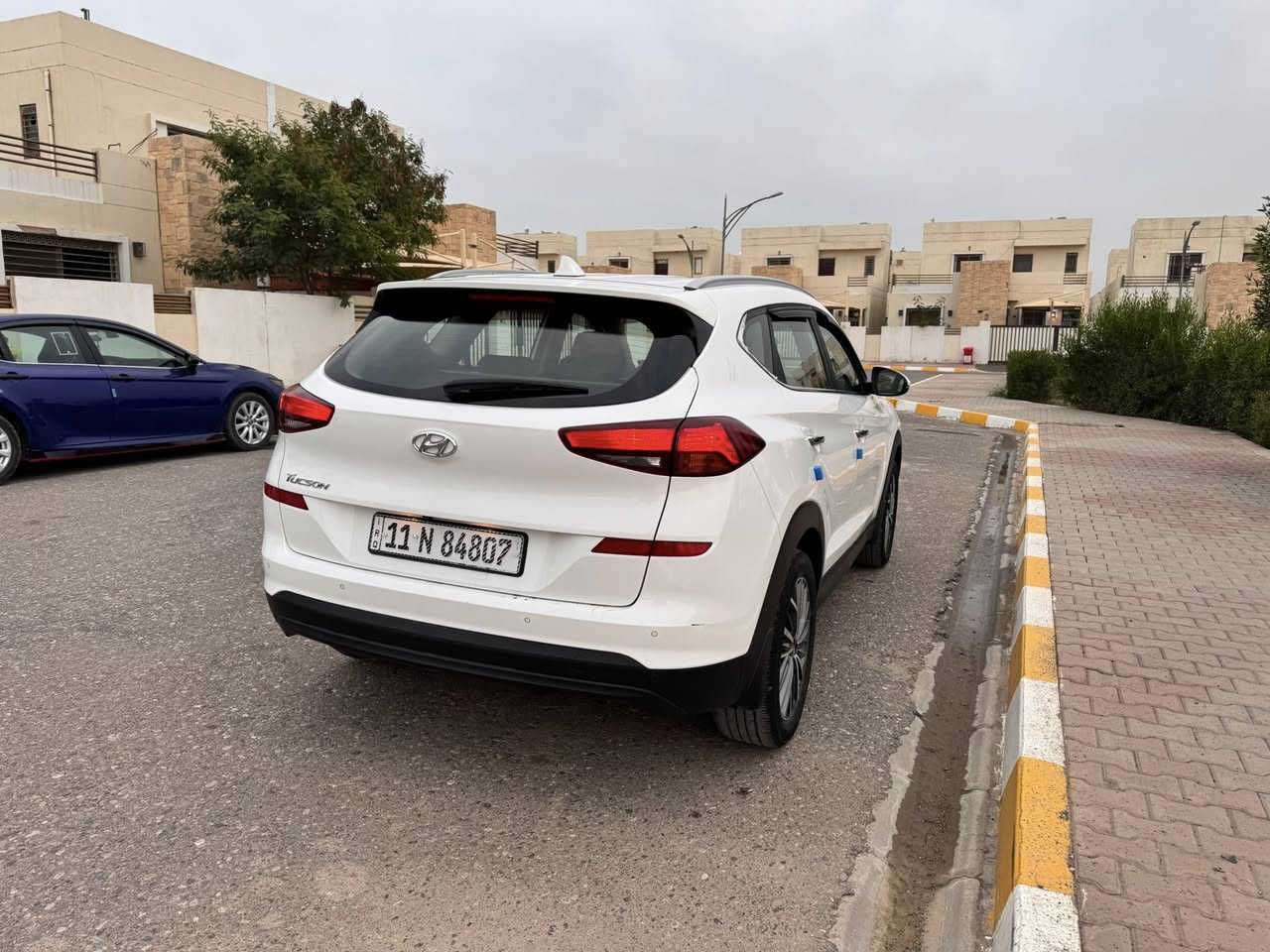 توسان 2020 خليجي مكفوله كفاله عامه حته من الرصعه ماشيه 87 على ايدي من زيرو لحد الان برغي مامفتوح شرط الدسكات مال الشركة وتايرات شركه عليها السيارة بأسمي تحويل مباشر السعر 220 وبيها مجال المكان تكريت 
***********
