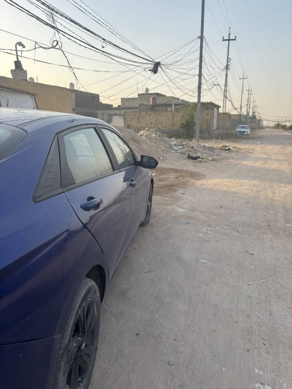 السلام عليكم النترا 2023 وارد أمريكي محرك 2000 ماشيه 16 الف ميل حادثها كما موضح بالصور مواصفات sel نص فول ما مرقمة تترقم اي محافظة سيارة حلوة ما بيها اي نقص السعر اقل من السوك مكان السيارة النجف رقم تلفون ***********
