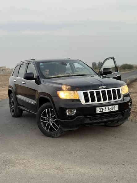 السلام عليكم   جيب
موديل 2011 رقم بغداد الدولي الجديد. سياره جديده وضع شركه بدون حادث  كلين… الموصفات 
بصمه تشغيل 
بصمه ابواب        
شاشه بلاديه 
كامره دواره 
كشنات جلد 
كشنات كهرباء 
قطعتين تبريد 
مكينه ٦ سلندر 
تحكم ستيرن جهتين 
مانع تزحلق 
سياره جديده حيله برغي ممفتوح بيهه  

السعر 168
 للستفسار. 
***********
***********
