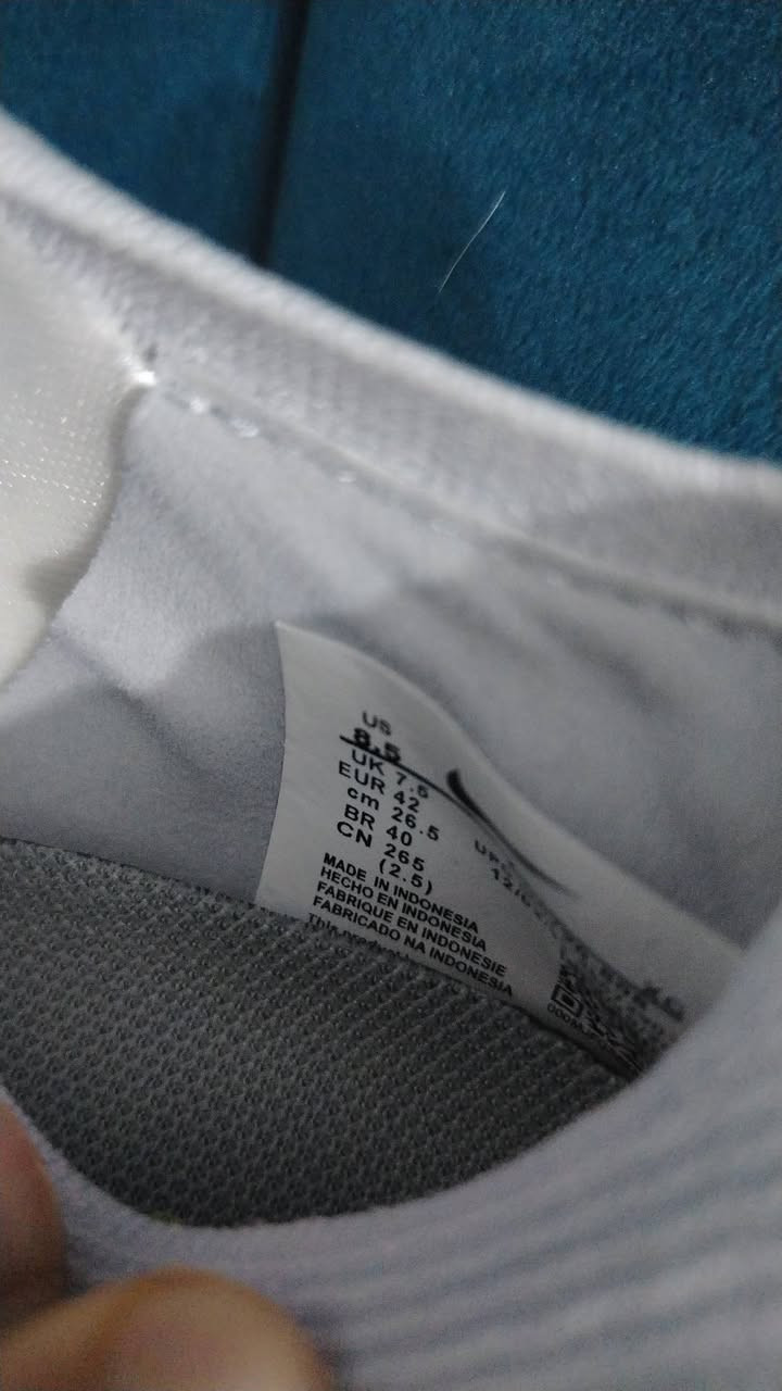 اصلي سعر ٢٥ الف قياس ٤٢


**إذا كنت صاحب هذا الإعلان وتريد حذفه لأي سبب، رجاءا أرسل رسالة إلى الدعم الفني**