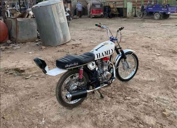 سلام عليكم دراجة للبيع ايراني نامة تيربو كلك كلك السعر 650 وبيهة مجال العنوان بغداد الامين الثانية الرقم ***********
