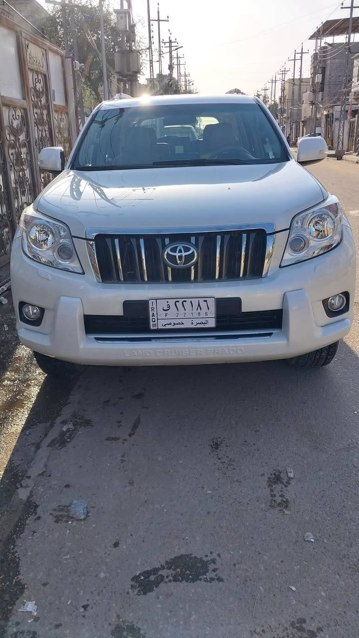 السلام عليكم برادو مديل 2012 سياره رقمها بصره باسمي سياره مكفوله من كلشي وسياره كلش نظيفه  وشوفة عينكم بصور ومكان سياره بصره 4 سلندر السعر 260 ورقه للاتصال ***********
