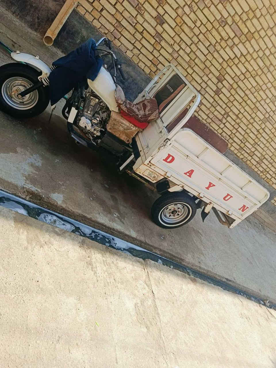 السلام عليكم ستوته مديل واحد وعشرين رقم وسنويه ثاني يوم احولك بسمك محرك كارتون كامله كلش سلف هندر دبل شاره مكاني ناصريه سوق الشيوخ كرمت بني سعيد وهاذه  رقمي***********
