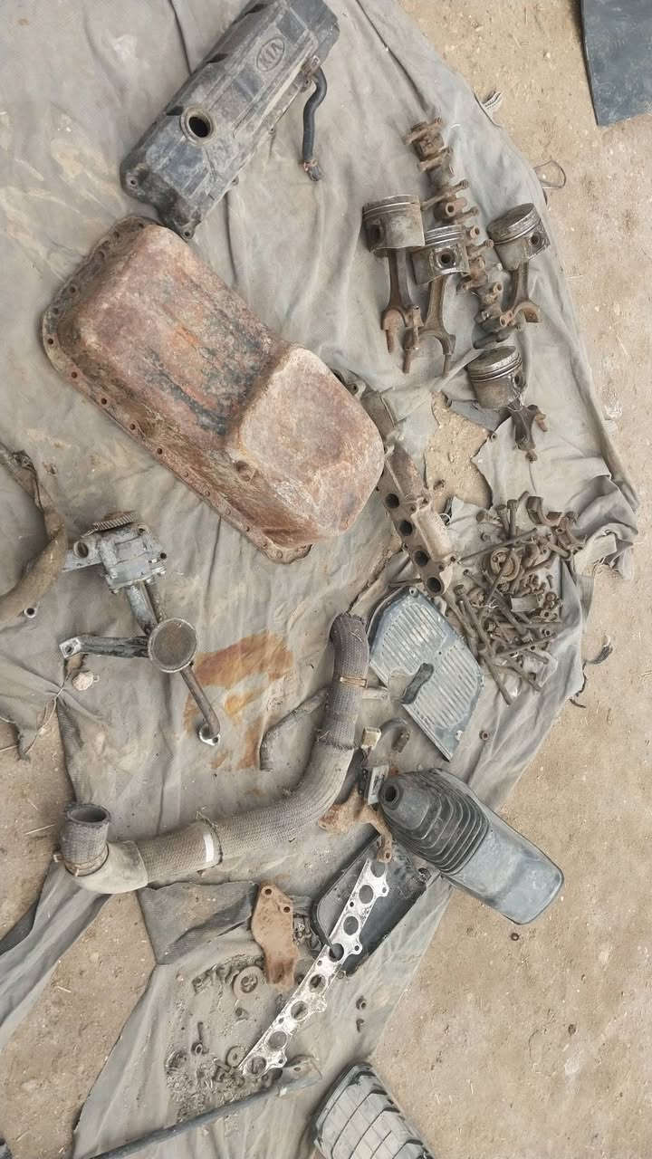 سلام عليكم  غراض كيه ٢٧٠٠ دكشن +كيس +قبغ ولفات +أئويل بم  دهن  مكان الديوانيه  ***********
