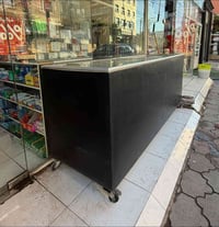 مجمده مستعمله للبيع بحاله جيده الطول 210سم اي استفسار 07508181811 0777...