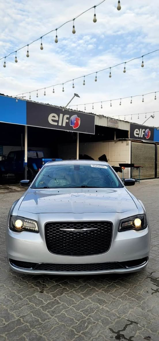 اوبما موديل 20 ماشيه 54 الف باب اصلي نفس لون مصلح واصل بصره 115 تواصل وتساب ***********
