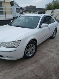 للبيع سوناتا 2010 مرقم بغداد جديد سنويه 2030 بسمي مكينه 2400 مكفوله من...