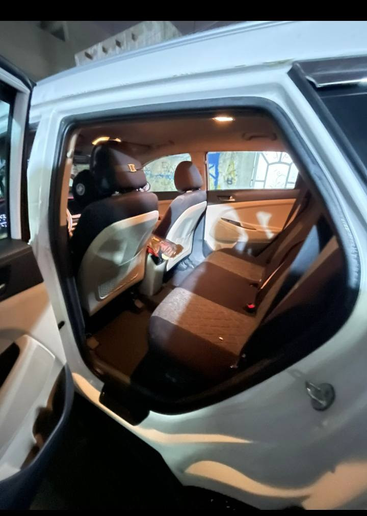 سلام عليكم توسان للبيع 2018 محرك الفين دوش سياره نضيفه  سياره خليجي كرديه ماشيه 105  السعر 160 ***********
