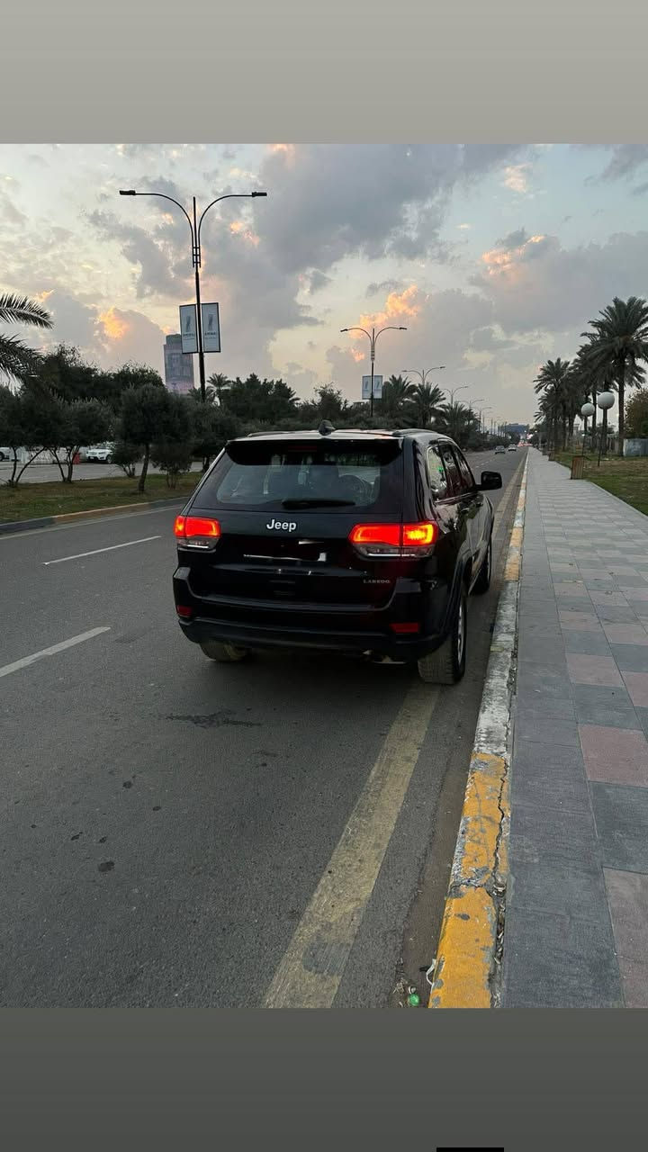 سلامو عليكم جيب موديل 2016حادث جاملغ وبنيد بدون شاصي وباب جنطه صبغ فقط محرك 6سلندر بسمي سياره رقم بغداد إنكليزي صور حادث وسونار مرفق مع صور مكانه بغداد الكاظمية  السعر (١٦٥ )***********
