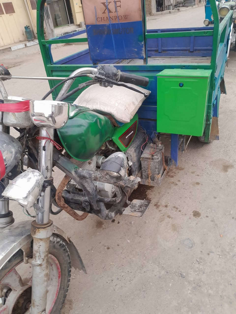 ستوته للبيع كلك  مكفوله اعاتبك السعر ٧٠٠ مكان سده الهنديه ***********
