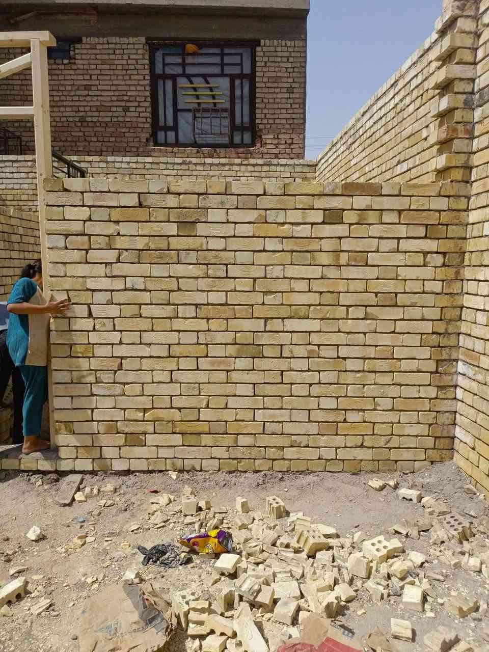 السلام عليكم خلفه بناء درجه اولئ متفرغ حاليآ اشتغل قطعي وعل دبل الارضي325 بأنسب الاسعار التزام بل موعد شغل درجه اولئ اشراف مهندس رقم الهاتف ***********
