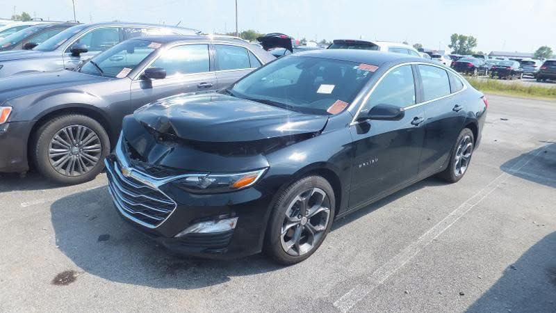 ماليبو (2024) فئة LT
وارد امريكي

 أوتوماتيك

محرك 1.5T

بنزين

4 سلندر

ماشية 40،000 كم

تحكمات ستيرن 

كاميرا خلفية

حساسات خلفية

رادار

 LED نهاري

شاشة كار بلي واندرويد اوتو حقيقي

تحديد السرعة

ايرباك الدركة سستم والباقي كلة على البلاد

مقاعد قماش

اللون أسود

 عدد المقاعد 5 

اللوحة أربيل خصوصي تحويل او وكالة 

سنوية لل 2030

ضرر قطعتين نص البنيد بي صبغ مو كلة 

والجاملغ الخلفي 

الباقي بلادي وسونار موجود راسلني ادزة عل الواتس 

راس البدنة الخلفية بيها عواج بسيط موجود بلصور 

ترايك وين متريد شرط 

الانبار 

136 بي مجال بسيط 

***********
