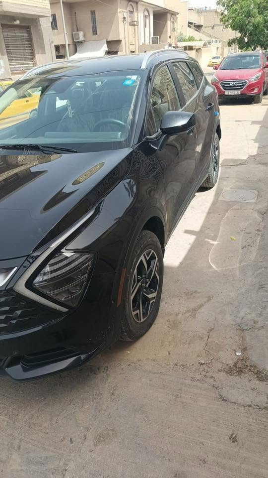سلام عليكم
سبورتنج 
مديل 23
سياره حادثهه خفيف وسليمه ارباكاتهه 
اخت الزيرو 
سعر 190وبيهه مجال 

‭***********‬
