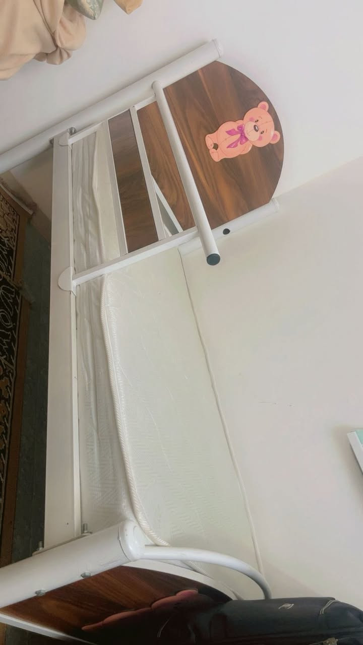 جرابي اطفال للبيع
نضيفات جدا غير مستخدمات
بدون دواشك
يكفي الى عمر ١٢ سنه
سعرهن
٧٥ الف وبيهن مجال بسيط
..
متوفـر خدمة توصيل داخل بغداد وداخل مجمـع بسماية السكني ❤️🚘
للاستفسار خاص او عن  طريق رقم الهاتف واتساب فقط 
***********📞
