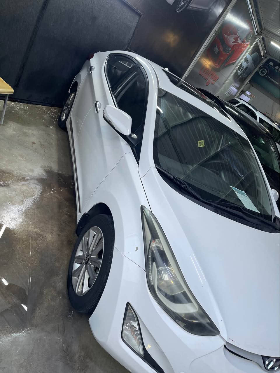 النترا 2015 خليجي ابو الدمار السعر 127 وبيه مجال شرط الكير والمحرك 
السنوية باسمي لحد ٢٠٢٧ وموجود بطاقة البنزين
والفحص موجود بلصورة

الشراي يخابر 
*********** كركوك, العراق
