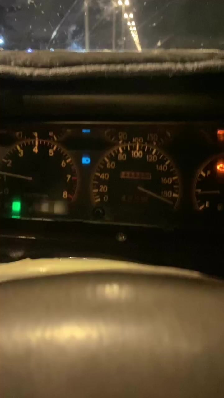 سلام عليكم بطه البيع مكفوله من الكصه ونقل جثه وصوليات كير مكينه حلوات حداده حلوه تايرات جدد دواخل نضيفه سياره جاهزه بكاني بصره ابو الخصيب سعره 58وبيه مجال الشراي رقمي ***********
