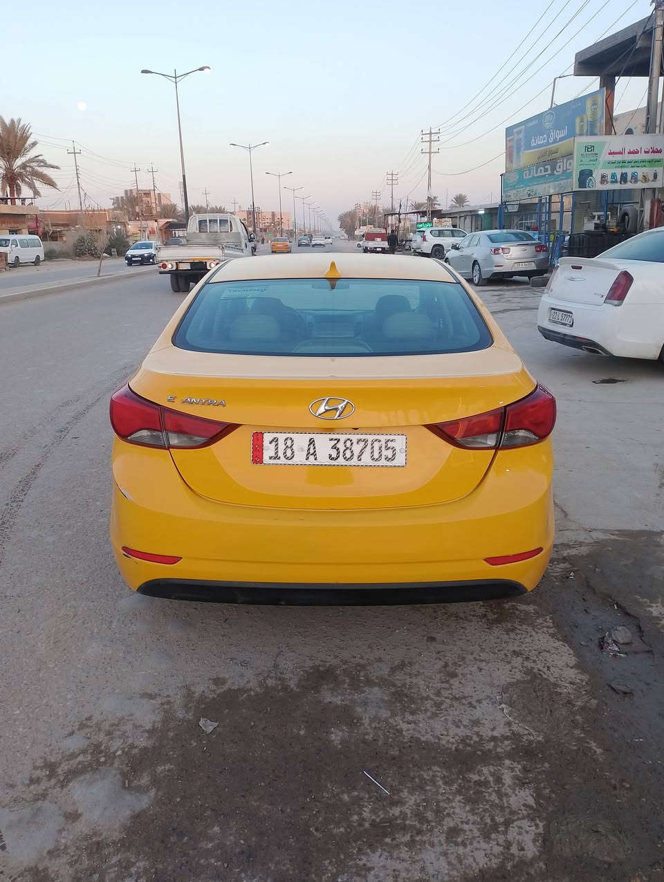 السلام عليكم
النترا أمريكي السعر 115
السيارة خير من الله المكينه والكير تخم تاير تبريد 
حادث جاملغ مبدل موضح بل سونار 
مكاني بابل مركز المدينة 
رقمي ***********
