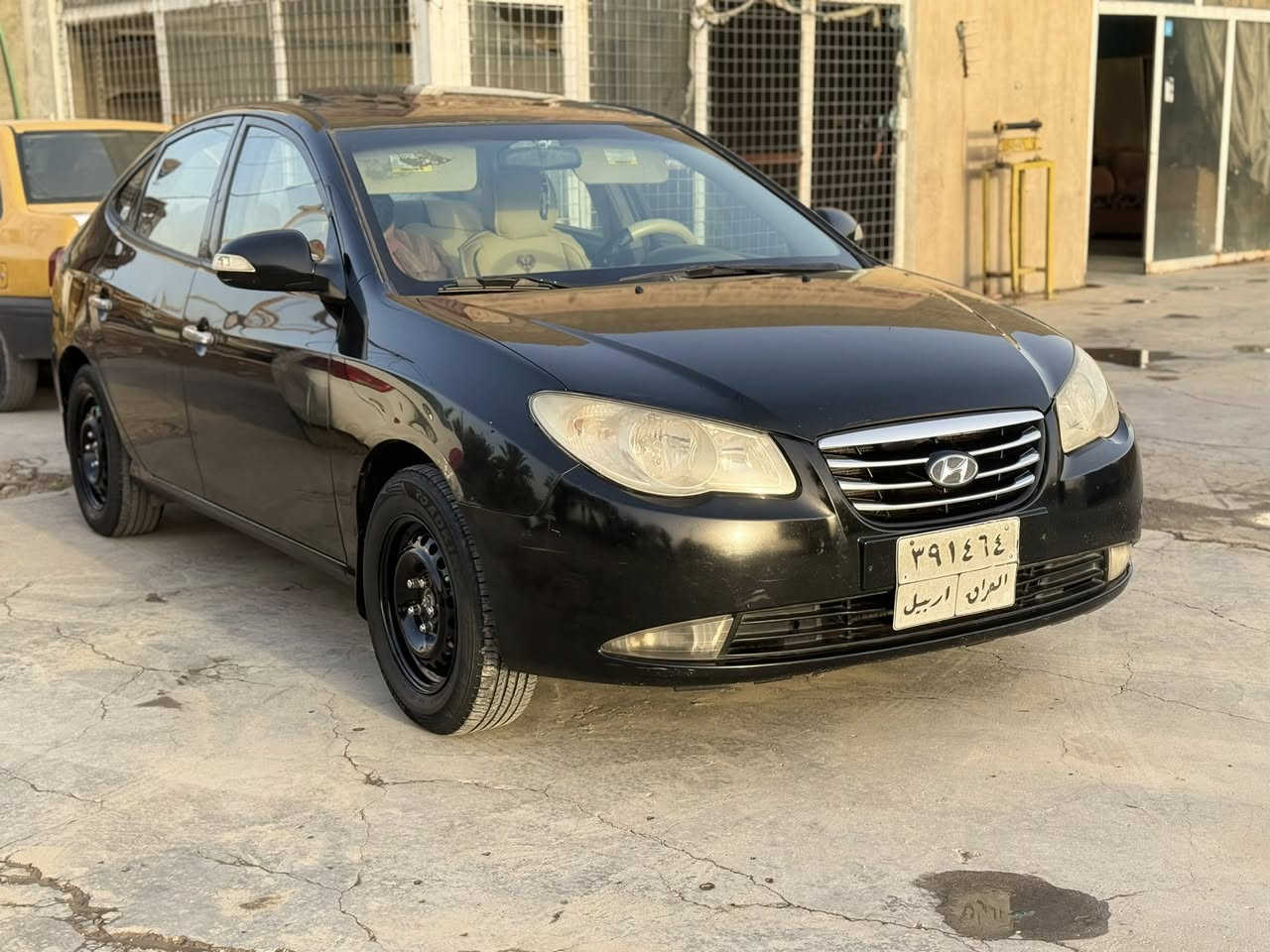 للبيع النترا 2011 خليجي مكفوله فول فتحه  كير محرك حداديه تبريد جديد تخم تاير  مكان الحله السعر 100
***********
