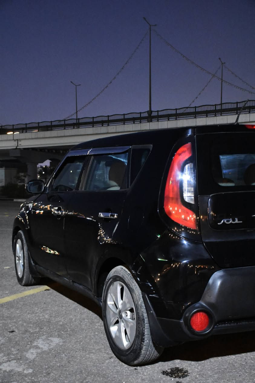 السلام عليكم. صول 2015 للبيع بسمي رقم بغداد دولي جاهزه للأخير حته كلوب الجيك طافي ماشيه ١٢٥ الف سونارها وحادث أمريكا موجود بس ٣ قطع
مكينه وكير شرط ممفتوحات ولا تنقيص ولا تبخير مكانها كربله حي الموظفين
للاستفسار الاتصال 
***********
