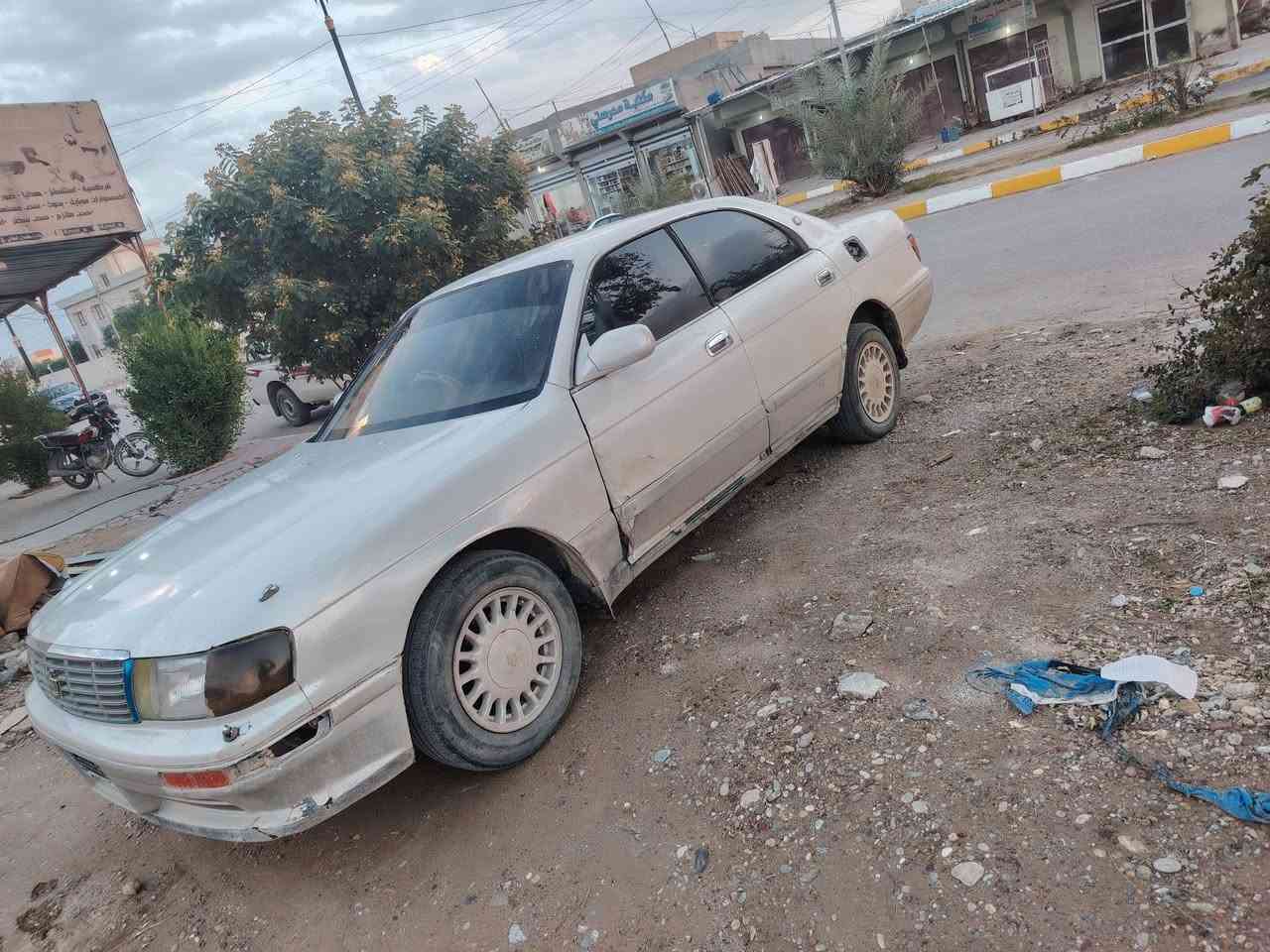 السلام عليكم بطه يمنه منفصل  بعدها شركه كلشي شغال مال بيت
السعر 14 وبيها مجال مكان السياره بيجي 

للاستفسار الاتصال على الرقم

***********
