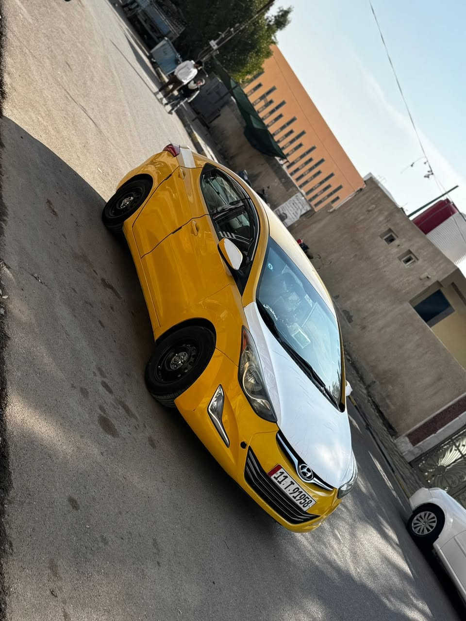 سلام عليكم النترا 2013للبيع حادث قبق جنطه 95وبيها مجال ***********
