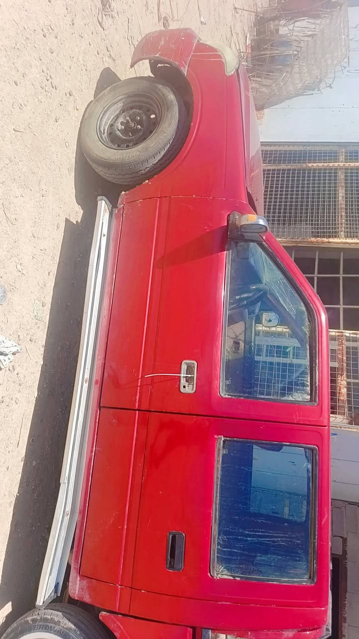 كنوه للبيع مكينه جديده كير جديد سياره جاهزه ترايك وين متريد سعر15ورقه مكان النجف للاستفسار ***********
