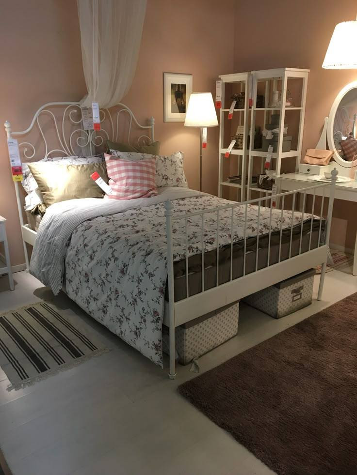 سرير حديد من ايكيا كلش مريح و مودرن
قياس نفرين السعر 225 الف 
قياس نفر ونص 185 الف 
قياس نفر 125 الف 
يوجد توصيل لجميع المحافظات العراق 🇮🇶


**إذا كنت صاحب هذا الإعلان وتريد حذفه لأي سبب، رجاءا أرسل رسالة إلى الدعم الفني**