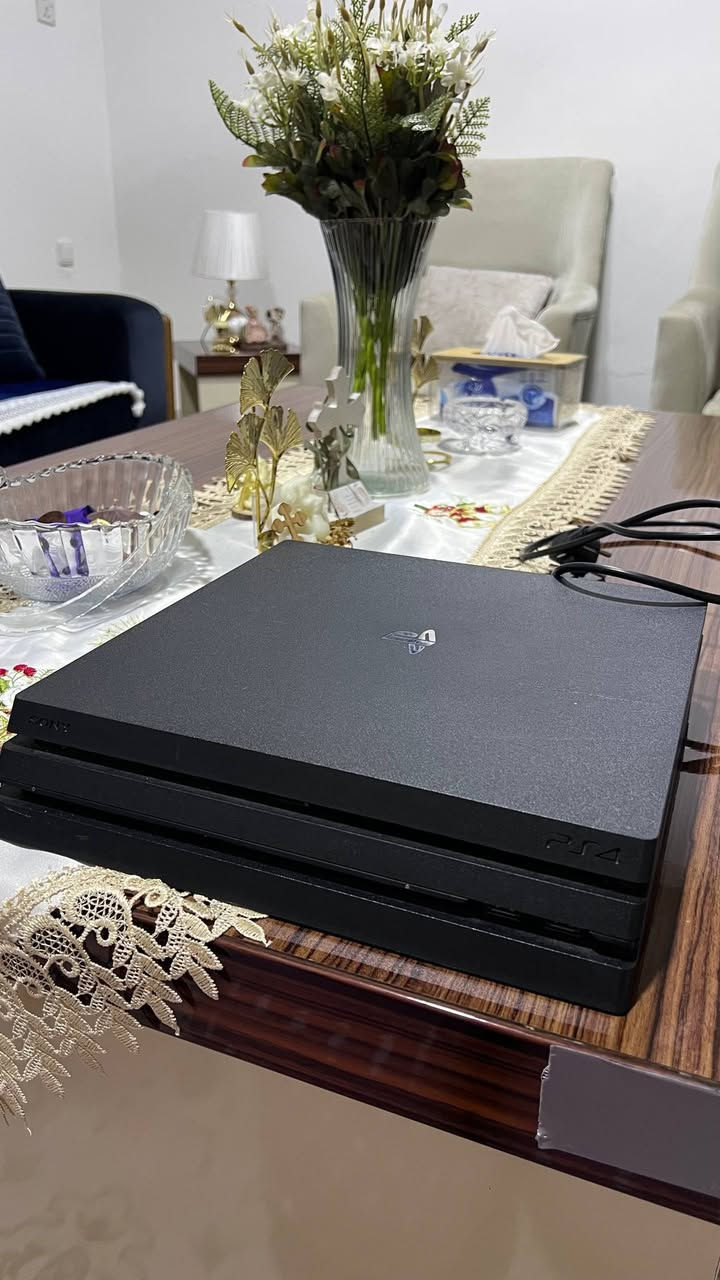بلي ستيشن فور برو
Playstation 4 pro

الموديل:  PS4 Pro

الحالة مستعمل، نظيف وممتاز

 المرفقات:-

يدتين تحكم 4 Dual Shock

لعبة 2 Red Dead Redemption  

اشتراك PS Plus Premium سنة كاملة بسعر 210 ألف دينار ويحتوي على أكثر من 600 لعبة

سعر كامل ٥٠٠ الف و بيها مجال


**إذا كنت صاحب هذا الإعلان وتريد حذفه لأي سبب، رجاءا أرسل رسالة إلى الدعم الفني**