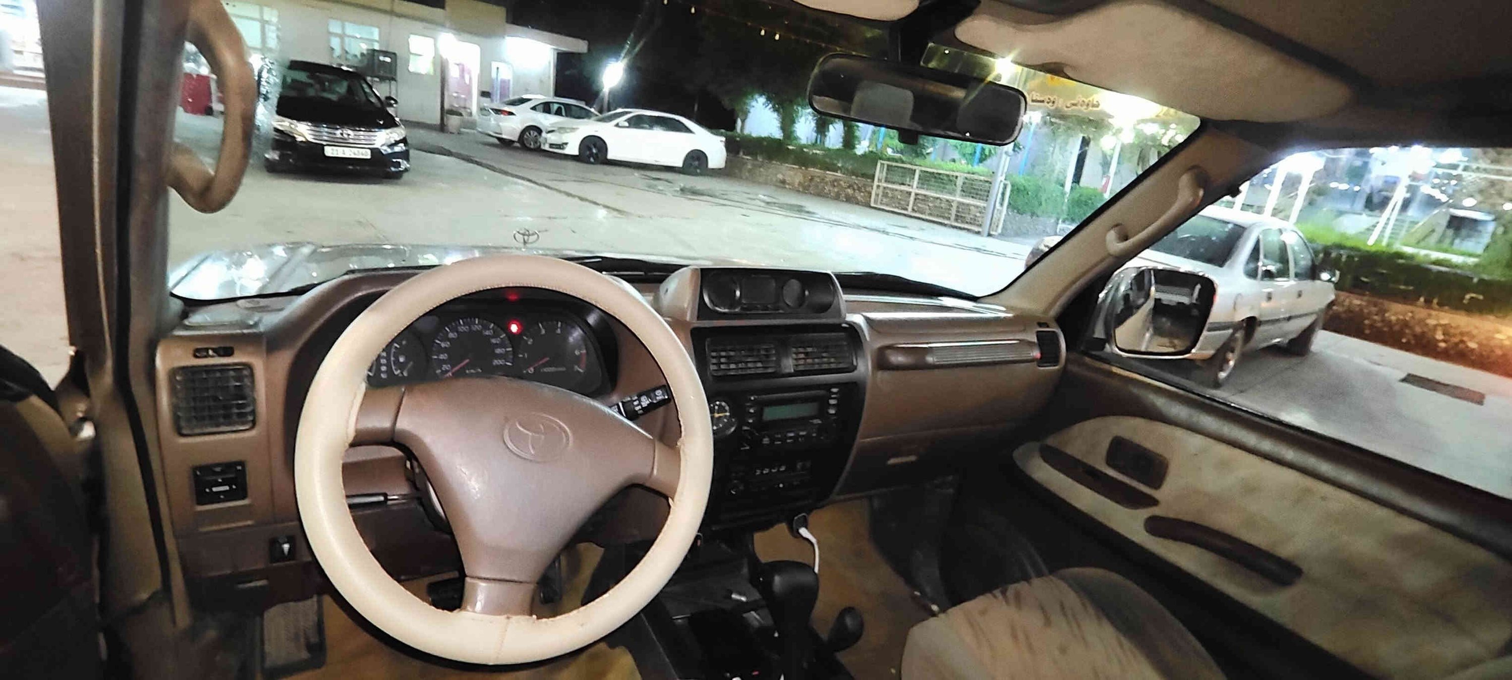 السلام عليكم للبيع لاندكروز برادو مديل 2001مكفوله كفالة من كلشي  سياره جديدا تخم تاير دلوب جديد صدر امامي خلفي جديدشرط تراي عشرين والله سياره بحاله حيل جديدا محرك v6.3400رقم السليمانيه تحويل مباشر رقم جديد سونية   كير محرك كفاله من الفتح عل بلاد مكاني جمجمال  قربب من كركوك الرقم الهاتف السعر 105وبيها مجال 
وتس***********
***********
