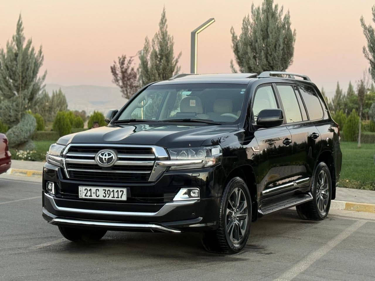 لاند كروزر موديل2020.GXRمحرك6سلندر سعه4600.مكفوله كفاله عامه عنوان سليمانيه السعر520بيها مجال***********
