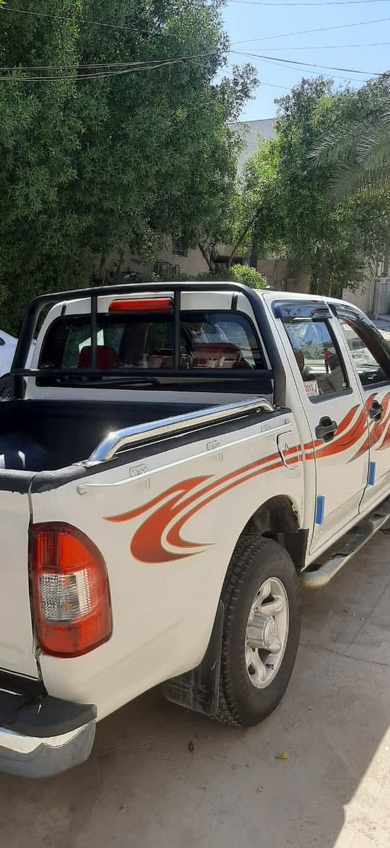 السلام عليكم بيكم كنو للبيع 2013
تبريد شغال تايرات جديده 
رقم واسط بسمي 

سعره 45 قفل 
*********** مكان سياره بغداد
