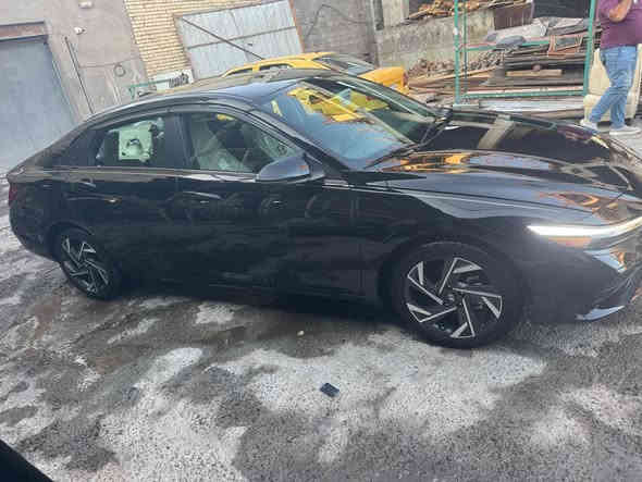 السلام عليكم النترا للبيع موديل 2024 لون اسود فول مواصفات فتحه سقف بانوراما 5 كامرات كامرة360 درجه وارد امريكي ما بيها ضرر ولا قطرة صبغ السعر 185ورقه وبيها مجال للاستفسار *********** متوفر واتساب بغداد
