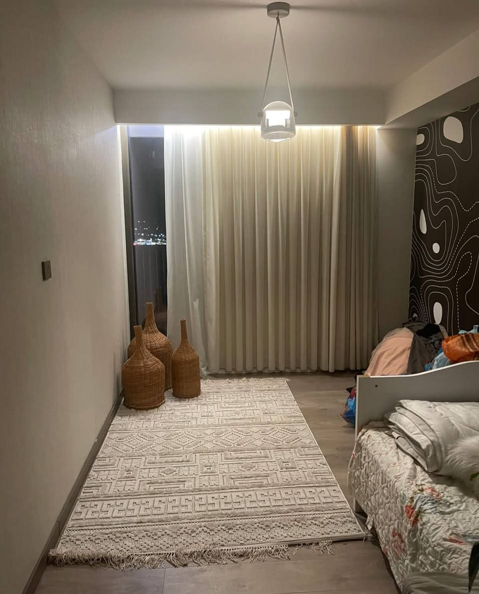 شقة فاخرة للبيع أو للإيجار – برج كافالي تاور / أربيل
برج كافالي تاور أحد أفخم الأبراج السكنية في أربيل

🔹 المساحة: 235 متر 1+4 
🔹 إطلالة جميلة
🔹 تصميم عصري وتشطيبات راقية
🔹 موقع استراتيجي قريب من كل الخدمات
🔹 برج حديث مع أمن وحراسة 24 ساعة
🔹 مواقف سيارات وخدمات متكامل
للملعومات اكتر تواصلو مع ارقام الشركة
لمعرفة السعر
***********  ***********
#صفوان_للعقارات_قسم_المبيعات
