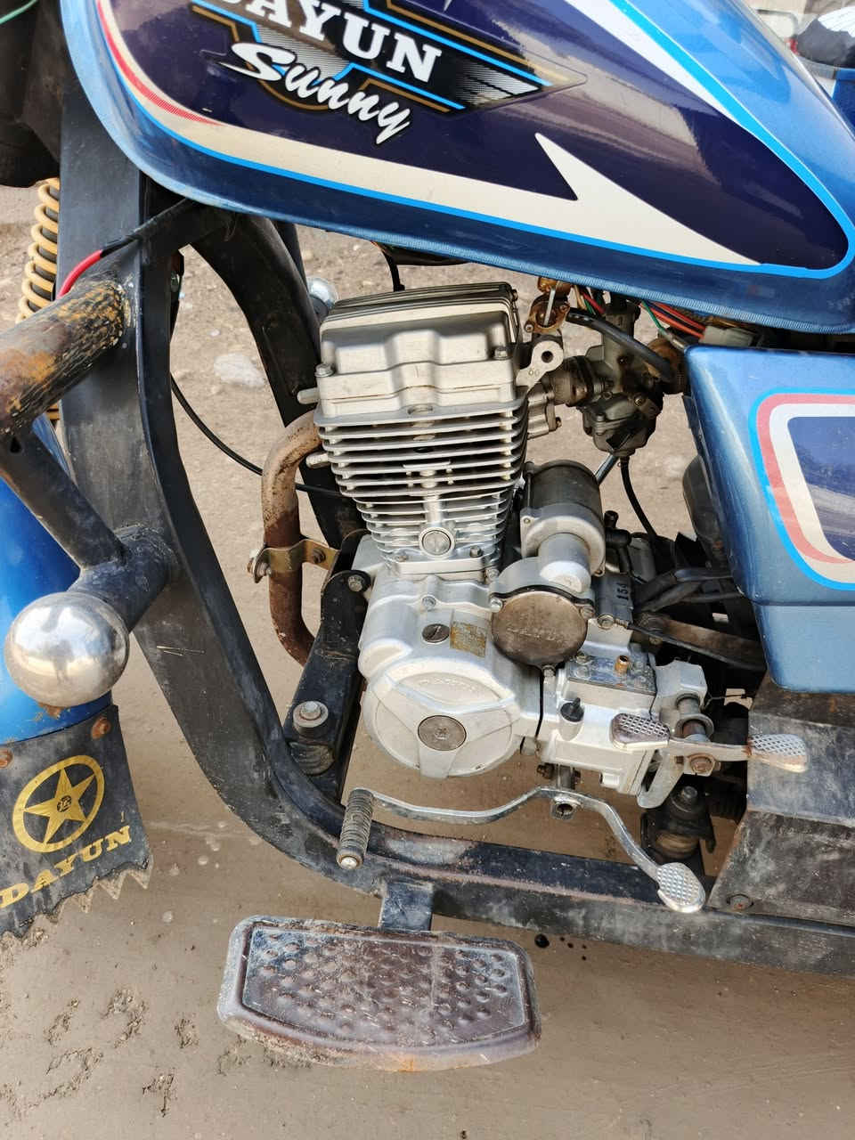 مكينه للبيع ب٨٠ مكان كوت حي الحكيم ***********
