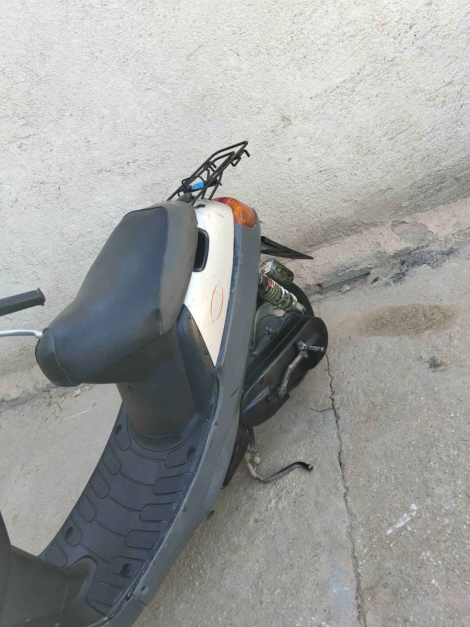 بطه  نضيفه للبيع او (مراوس) مكينه ناعمه  . شلعه معدل  كهربائيات شغاله نقص بس باتري    سعر280وبيها مجال مكاني كربلاء


**إذا كنت صاحب هذا الإعلان وتريد حذفه لأي سبب، رجاءا أرسل رسالة إلى الدعم الفني**